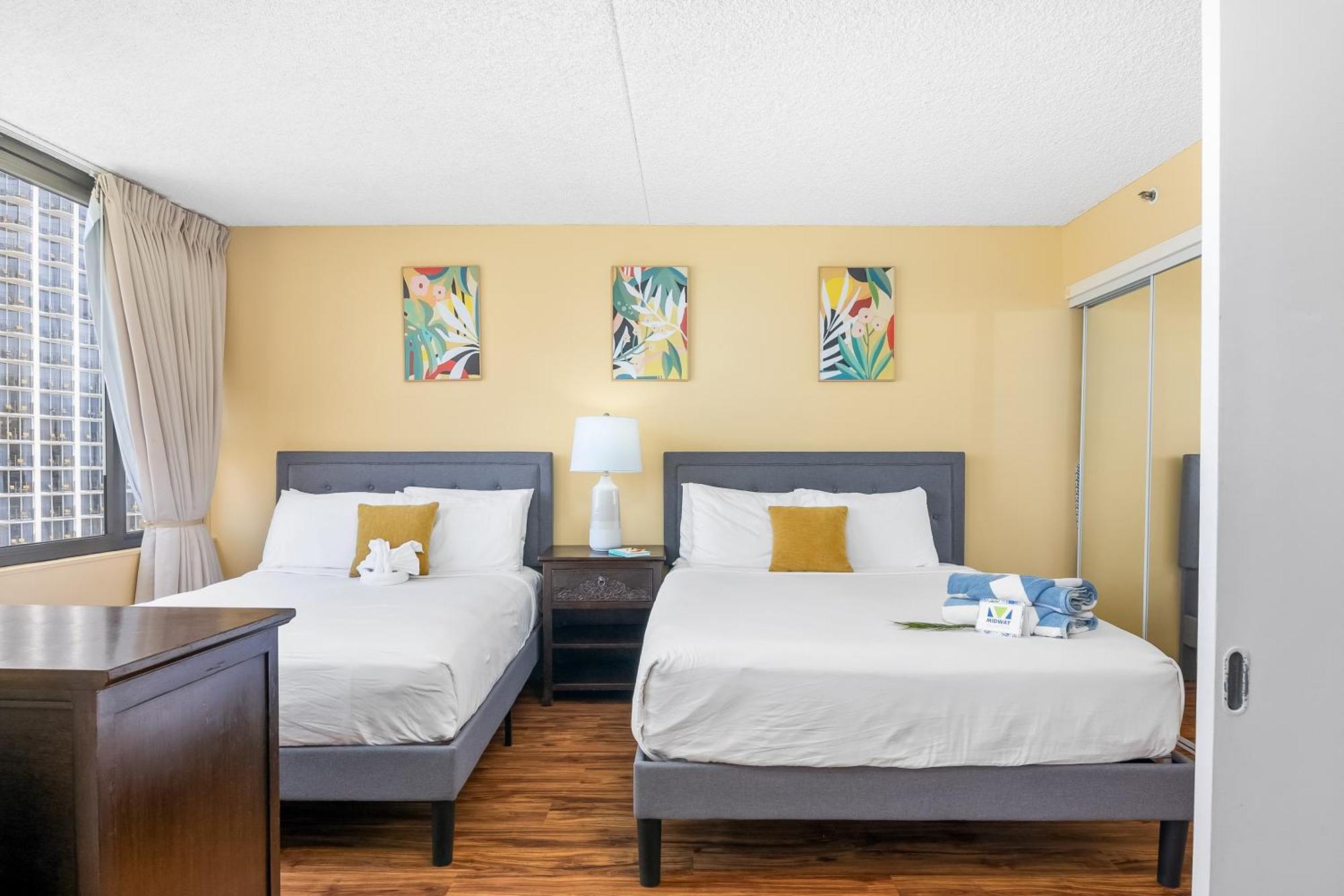 Beautiful 1Br, Steps To Waikiki Beach And Parking Honolulu Exteriör bild