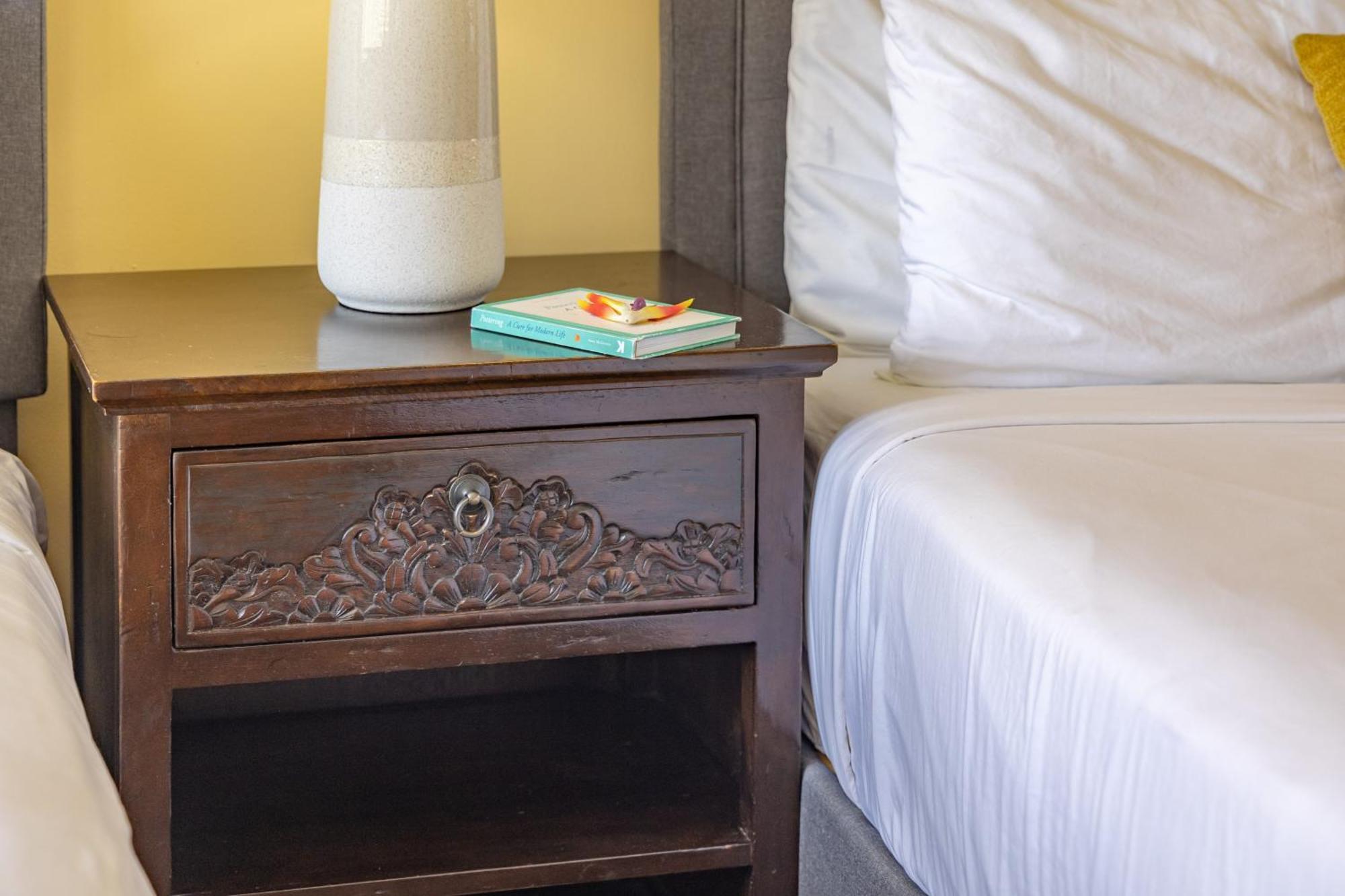 Beautiful 1Br, Steps To Waikiki Beach And Parking Honolulu Exteriör bild