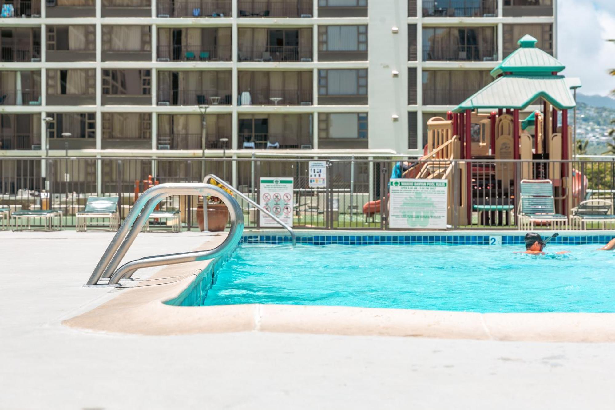 Beautiful 1Br, Steps To Waikiki Beach And Parking Honolulu Exteriör bild
