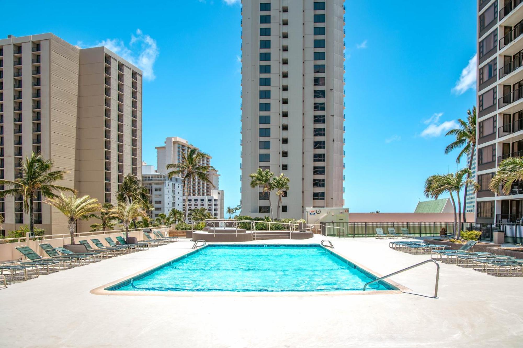 Beautiful 1Br, Steps To Waikiki Beach And Parking Honolulu Exteriör bild